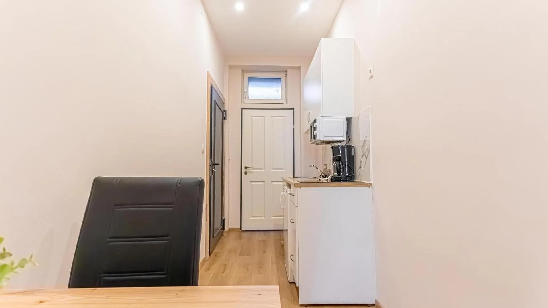 Comfortable 1Br Apartment In The Heart Of Vienna Austria