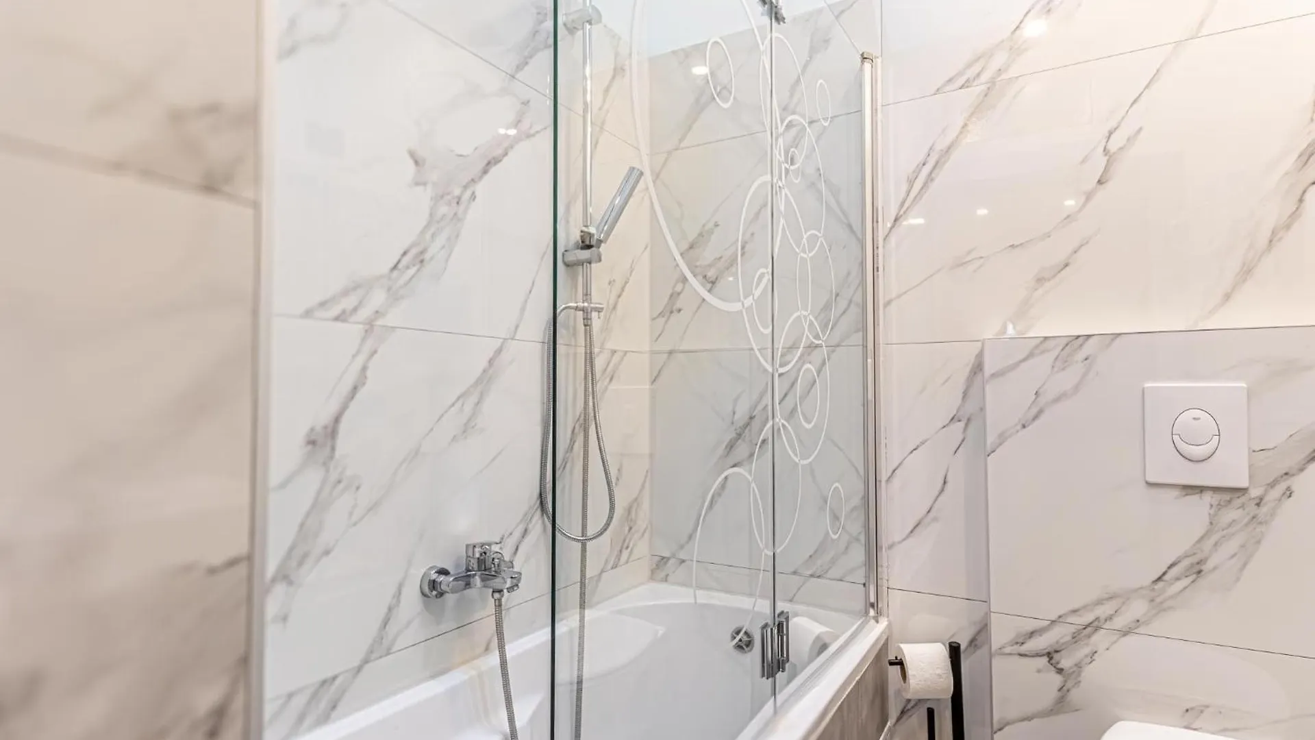 Comfortable 1Br Apartment In The Heart Of Vienna